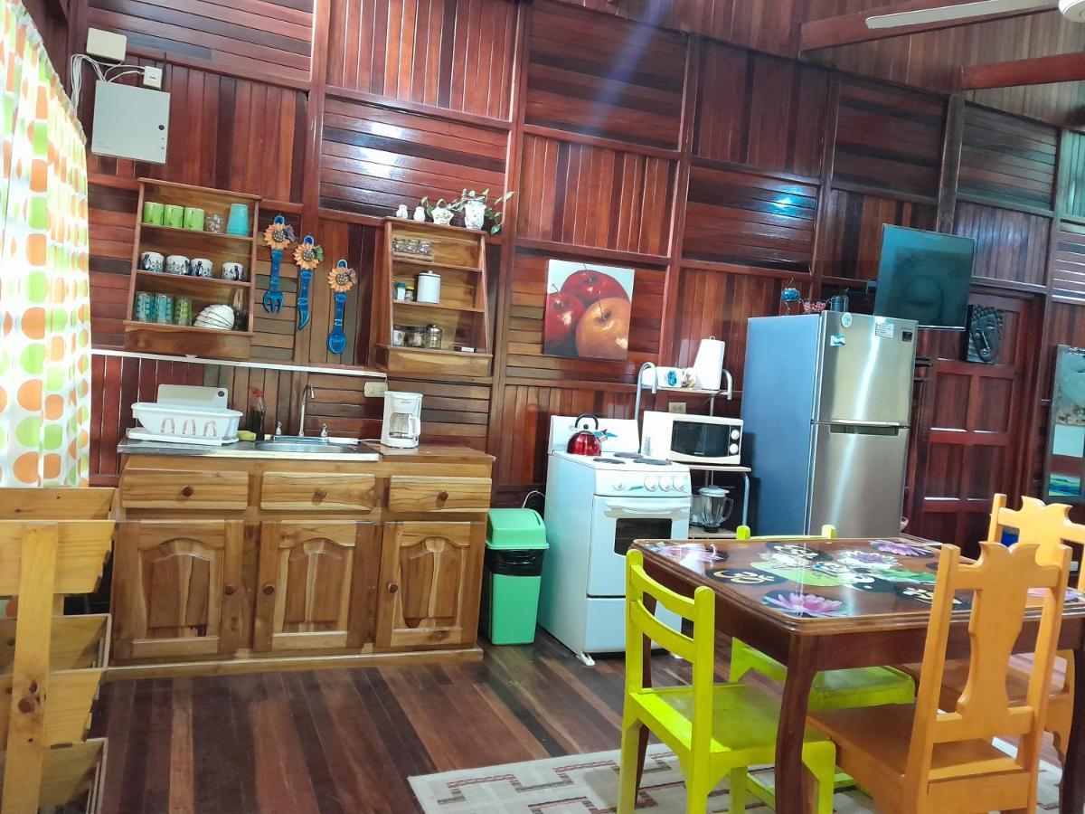 Casas Guaney, Full Furnished Studios! Manuel Antonio Eksteriør bilde